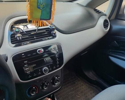 Бежевый Фиат Линеа, объемом двигателя 1.37 л и пробегом 233 тыс. км за 5800 $, фото 10 на Automoto.ua