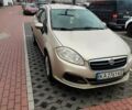 Бежевый Фиат Линеа, объемом двигателя 1.37 л и пробегом 233 тыс. км за 5800 $, фото 1 на Automoto.ua