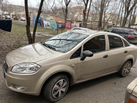 Бежевий Фіат Лінеа, об'ємом двигуна 1.4 л та пробігом 140 тис. км за 3800 $, фото 1 на Automoto.ua