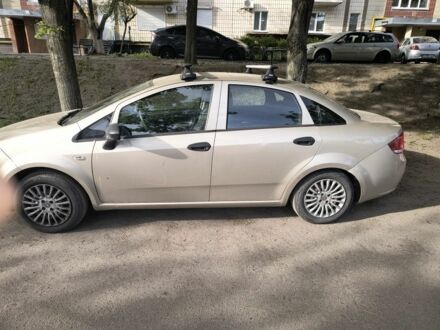 Бежевый Фиат Линеа, объемом двигателя 1.4 л и пробегом 173 тыс. км за 4300 $, фото 1 на Automoto.ua