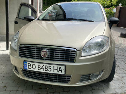 Фіат Лінеа 2012 у Тернополі на Automoto.ua Бежевий Фіат Лінеа, об'ємом двигуна 1.37 л та пробігом 143 тис. км за 5400 $, фото 1 на Automoto.ua