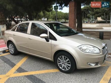 Фиат Линеа 2012 в Одессе на Automoto.ua Бежевый Фиат Линеа, объемом двигателя 1.25 л и пробегом 110 тыс. км за 5800 $, фото 1 на Automoto.ua