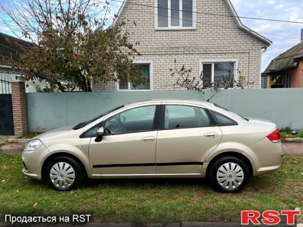 Бежевый Фиат Линеа, объемом двигателя 1.2 л и пробегом 207 тыс. км за 4500 $, фото 1 на Automoto.ua