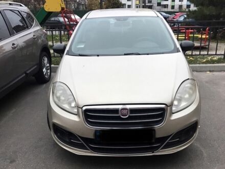 Бежевый Фиат Линеа, объемом двигателя 1.4 л и пробегом 250 тыс. км за 2800 $, фото 1 на Automoto.ua