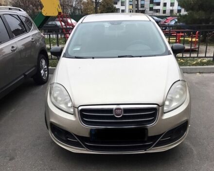 Бежевый Фиат Линеа, объемом двигателя 1.4 л и пробегом 250 тыс. км за 2800 $, фото 1 на Automoto.ua