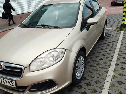 Бежевый Фиат Линеа, объемом двигателя 1.37 л и пробегом 233 тыс. км за 5800 $, фото 1 на Automoto.ua