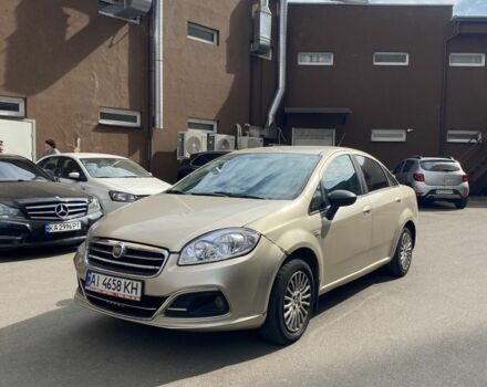 Бежевый Фиат Линеа, объемом двигателя 1.4 л и пробегом 300 тыс. км за 3500 $, фото 1 на Automoto.ua