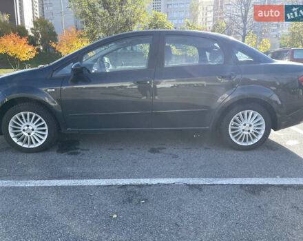 Фиат Линеа 2009 в Киеве на Automoto.ua Черный Фиат Линеа, объемом двигателя 1.4 л и пробегом 183 тыс. км за 4000 $, фото 34 на Automoto.ua