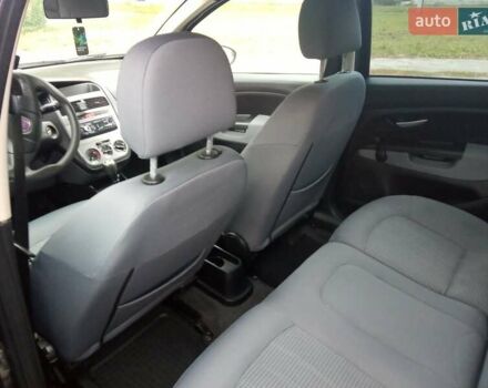 Фиат Линеа 2009 в Киеве на Automoto.ua Черный Фиат Линеа, объемом двигателя 1.4 л и пробегом 272 тыс. км за 4500 $, фото 2 на Automoto.ua