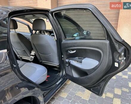 Чорний Фіат Лінеа, об'ємом двигуна 1.4 л та пробігом 184 тис. км за 5299 $, фото 33 на Automoto.ua