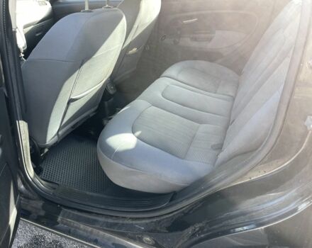 Фиат Линеа 2009 в Киеве на Automoto.ua Черный Фиат Линеа, объемом двигателя 1.4 л и пробегом 183 тыс. км за 4000 $, фото 6 на Automoto.ua