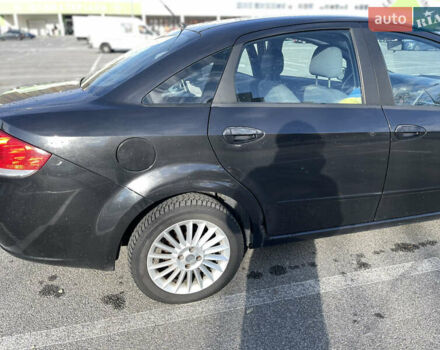 Фиат Линеа 2009 в Киеве на Automoto.ua Черный Фиат Линеа, объемом двигателя 1.4 л и пробегом 183 тыс. км за 4000 $, фото 40 на Automoto.ua