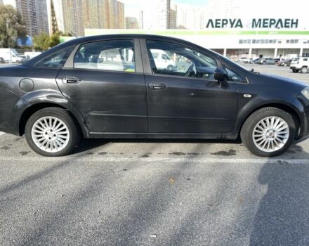 Фиат Линеа 2009 в Киеве на Automoto.ua Черный Фиат Линеа, объемом двигателя 1.4 л и пробегом 183 тыс. км за 4000 $, фото 1 на Automoto.ua