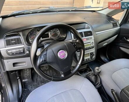 Чорний Фіат Лінеа, об'ємом двигуна 1.4 л та пробігом 184 тис. км за 5299 $, фото 25 на Automoto.ua