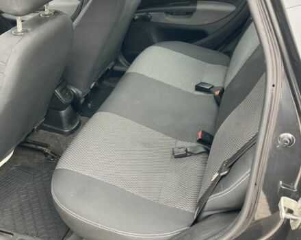 Черный Фиат Линеа, объемом двигателя 1.6 л и пробегом 200 тыс. км за 5000 $, фото 6 на Automoto.ua