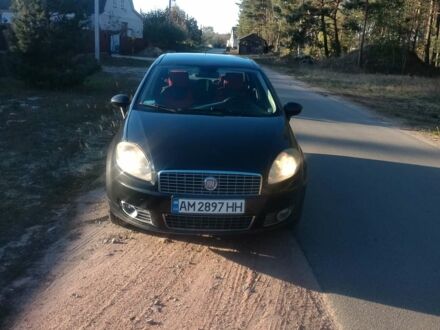 Чорний Фіат Лінеа, об'ємом двигуна 1.37 л та пробігом 236 тис. км за 4500 $, фото 1 на Automoto.ua