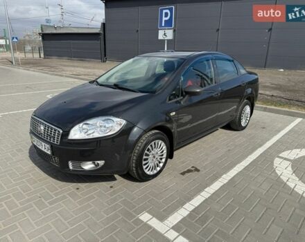 Черный Фиат Линеа, объемом двигателя 1.37 л и пробегом 175 тыс. км за 4300 $, фото 1 на Automoto.ua