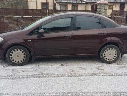 Фиат Линеа 2013 в Ивано-Франковске на Automoto.ua Коричневый Фиат Линеа, объемом двигателя 1.2 л и пробегом 160 тыс. км за 4750 $, фото 2 на Automoto.ua