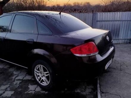 Коричневый Фиат Линеа, объемом двигателя 1.4 л и пробегом 150 тыс. км за 5500 $, фото 1 на Automoto.ua