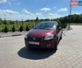 Красный Фиат Линеа, объемом двигателя 1.37 л и пробегом 193 тыс. км за 3600 $, фото 1 на Automoto.ua