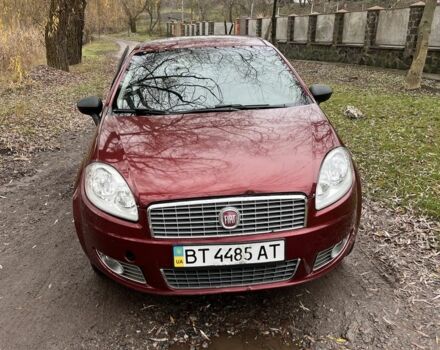 Червоний Фіат Лінеа, об'ємом двигуна 1.4 л та пробігом 156 тис. км за 4500 $, фото 1 на Automoto.ua