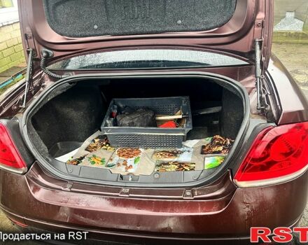 Красный Фиат Линеа, объемом двигателя 1.4 л и пробегом 133 тыс. км за 5000 $, фото 11 на Automoto.ua