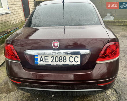 Красный Фиат Линеа, объемом двигателя 1.37 л и пробегом 133 тыс. км за 5000 $, фото 1 на Automoto.ua