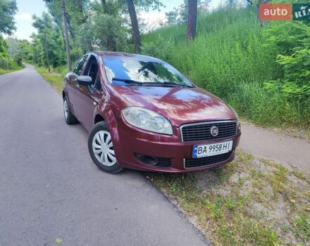 Червоний Фіат Лінеа, об'ємом двигуна 1.37 л та пробігом 399 тис. км за 2399 $, фото 1 на Automoto.ua