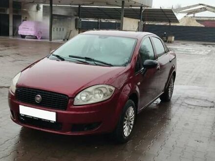 Червоний Фіат Лінеа, об'ємом двигуна 1.4 л та пробігом 270 тис. км за 3200 $, фото 1 на Automoto.ua