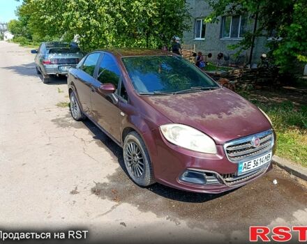 Червоний Фіат Лінеа, об'ємом двигуна 1.2 л та пробігом 150 тис. км за 2400 $, фото 1 на Automoto.ua
