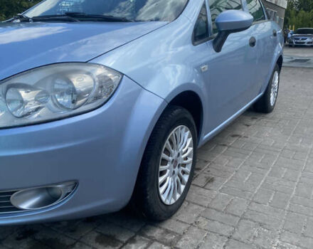 Фиат Линеа, объемом двигателя 1.37 л и пробегом 170 тыс. км за 4450 $, фото 5 на Automoto.ua