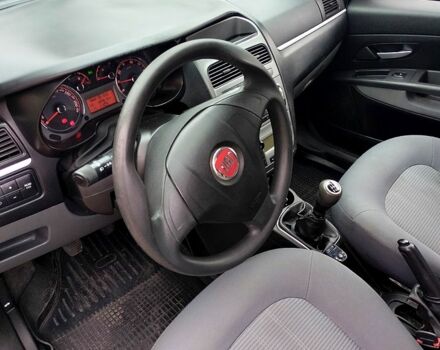 Фіат Лінеа, об'ємом двигуна 1.3 л та пробігом 205 тис. км за 4999 $, фото 5 на Automoto.ua
