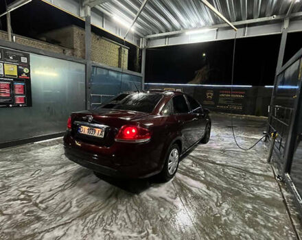 Фиат Линеа, объемом двигателя 1.4 л и пробегом 280 тыс. км за 7800 $, фото 3 на Automoto.ua