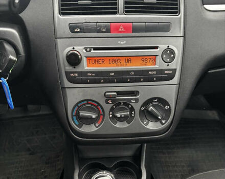 Серый Фиат Линеа, объемом двигателя 1.37 л и пробегом 223 тыс. км за 3700 $, фото 19 на Automoto.ua