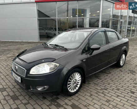 Серый Фиат Линеа, объемом двигателя 1.37 л и пробегом 223 тыс. км за 3700 $, фото 2 на Automoto.ua