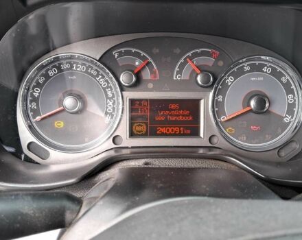 Серый Фиат Линеа, объемом двигателя 1.4 л и пробегом 240 тыс. км за 3600 $, фото 1 на Automoto.ua