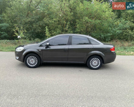 Фіат Лінеа 2008 у Звенигородка на Automoto.ua Сірий Фіат Лінеа, об'ємом двигуна 1.37 л та пробігом 260 тис. км за 5100 $, фото 6 на Automoto.ua