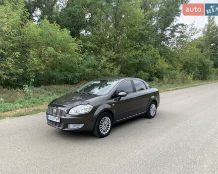 Фіат Лінеа 2008 у Звенигородка на Automoto.ua Сірий Фіат Лінеа, об'ємом двигуна 1.37 л та пробігом 260 тис. км за 5100 $, фото 3 на Automoto.ua