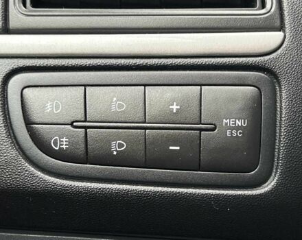 Сірий Фіат Лінеа, об'ємом двигуна 1.4 л та пробігом 185 тис. км за 4999 $, фото 15 на Automoto.ua