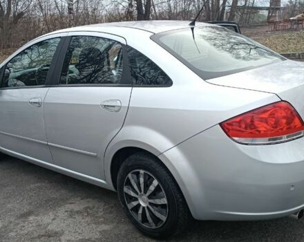 Серый Фиат Линеа, объемом двигателя 1.4 л и пробегом 253 тыс. км за 4000 $, фото 2 на Automoto.ua