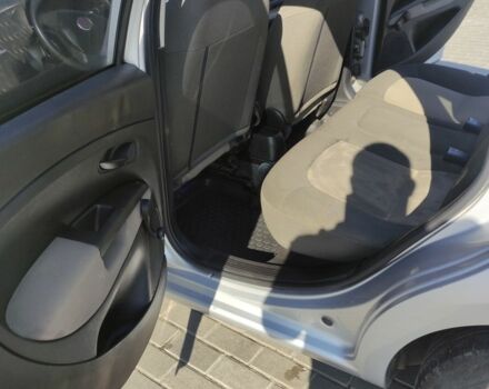 Сірий Фіат Лінеа, об'ємом двигуна 1.4 л та пробігом 180 тис. км за 2700 $, фото 7 на Automoto.ua