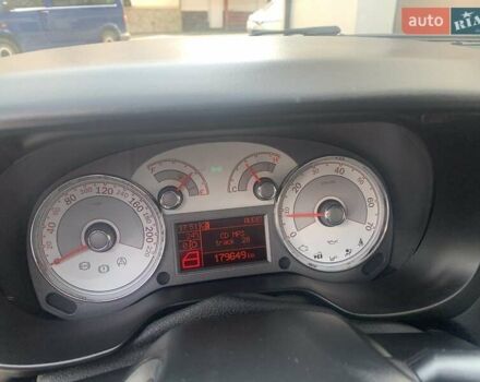 Серый Фиат Линеа, объемом двигателя 1.37 л и пробегом 182 тыс. км за 4500 $, фото 14 на Automoto.ua