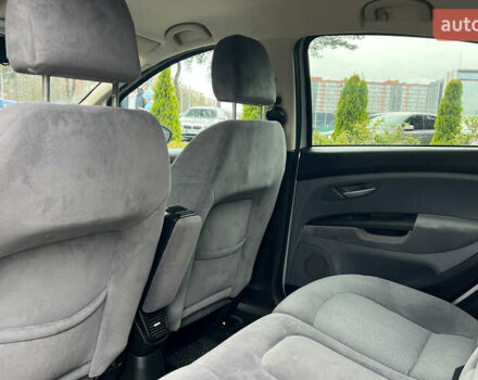 Серый Фиат Линеа, объемом двигателя 1.37 л и пробегом 185 тыс. км за 4999 $, фото 18 на Automoto.ua