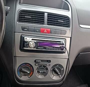 Сірий Фіат Лінеа, об'ємом двигуна 1.37 л та пробігом 253 тис. км за 4000 $, фото 8 на Automoto.ua