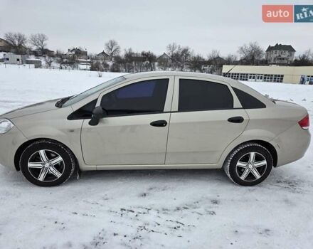 Серый Фиат Линеа, объемом двигателя 1.4 л и пробегом 33 тыс. км за 5900 $, фото 6 на Automoto.ua