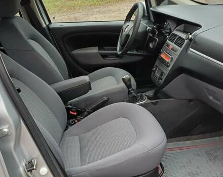 Сірий Фіат Лінеа, об'ємом двигуна 1.25 л та пробігом 53 тис. км за 7500 $, фото 11 на Automoto.ua