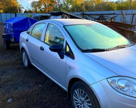 Серый Фиат Линеа, объемом двигателя 1.4 л и пробегом 160 тыс. км за 3500 $, фото 2 на Automoto.ua