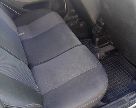 Серый Фиат Линеа, объемом двигателя 1.2 л и пробегом 254 тыс. км за 4600 $, фото 23 на Automoto.ua