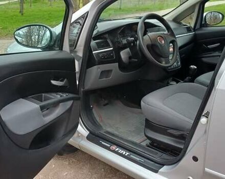 Сірий Фіат Лінеа, об'ємом двигуна 1.25 л та пробігом 53 тис. км за 7500 $, фото 6 на Automoto.ua