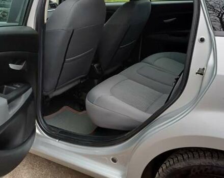 Сірий Фіат Лінеа, об'ємом двигуна 1.25 л та пробігом 53 тис. км за 7500 $, фото 8 на Automoto.ua